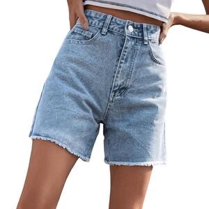 PLT PrettyLittleThing Raw Hem Boyfriend Denim Shorts – US 2 (NWOT)
